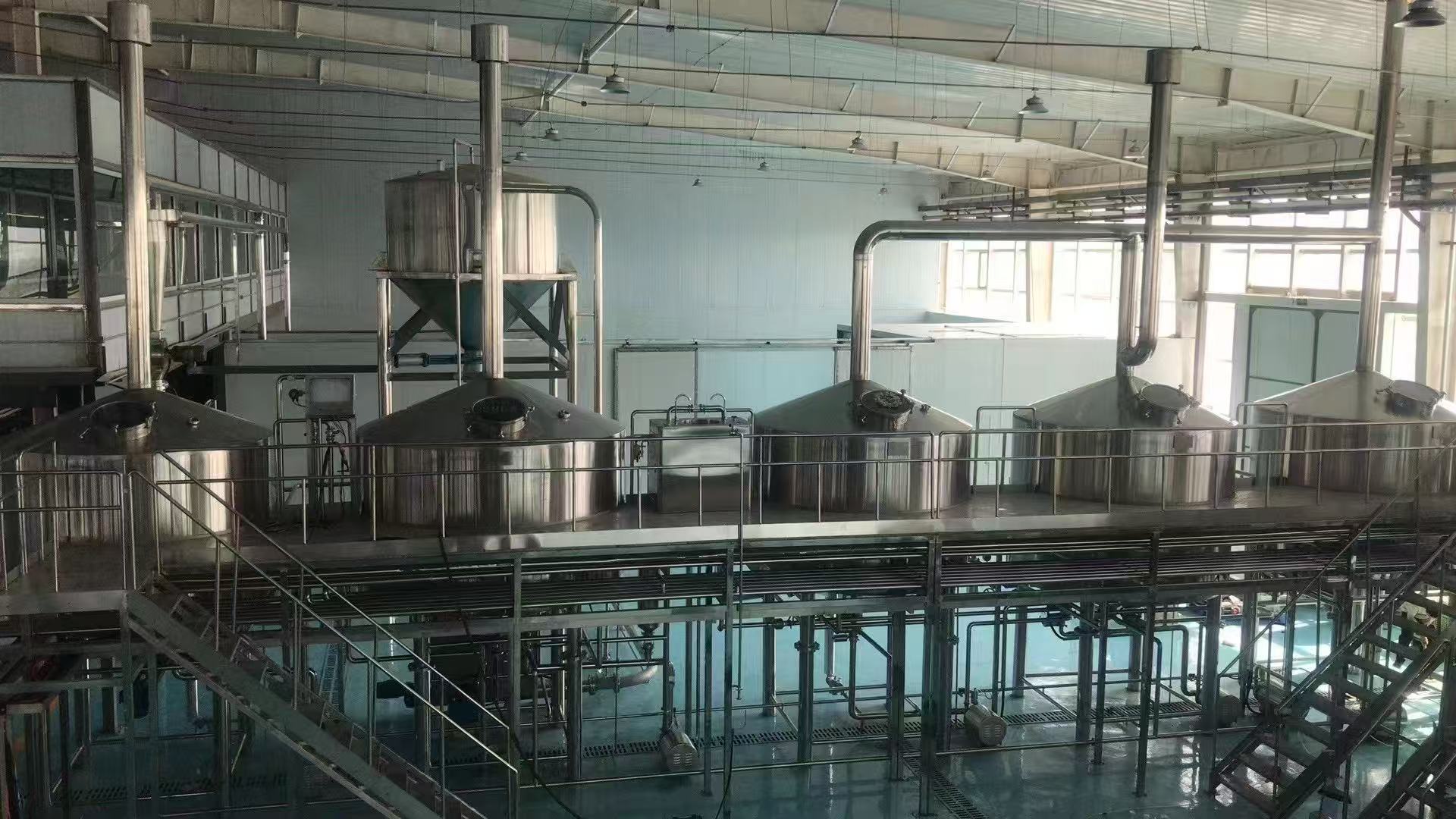 曾都精酿啤酒设备厂—精酿啤酒设备主要生产工艺与核心技术